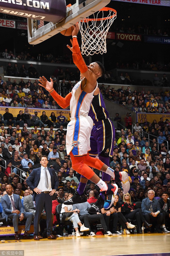 气中弥漫 气中弥漫