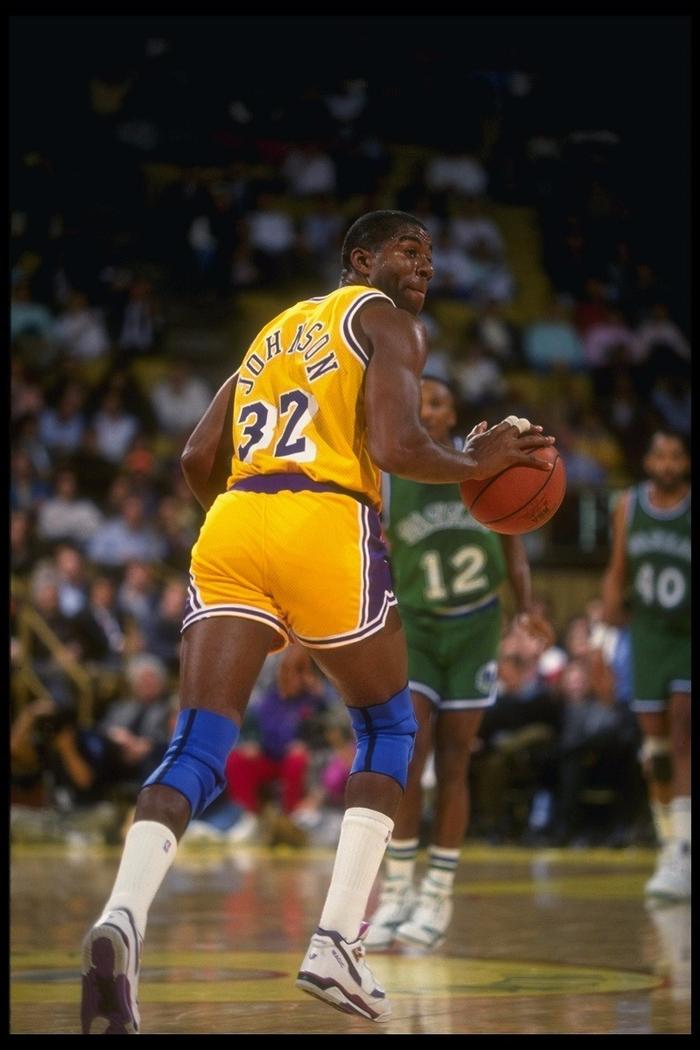 严重犯规 严重犯规